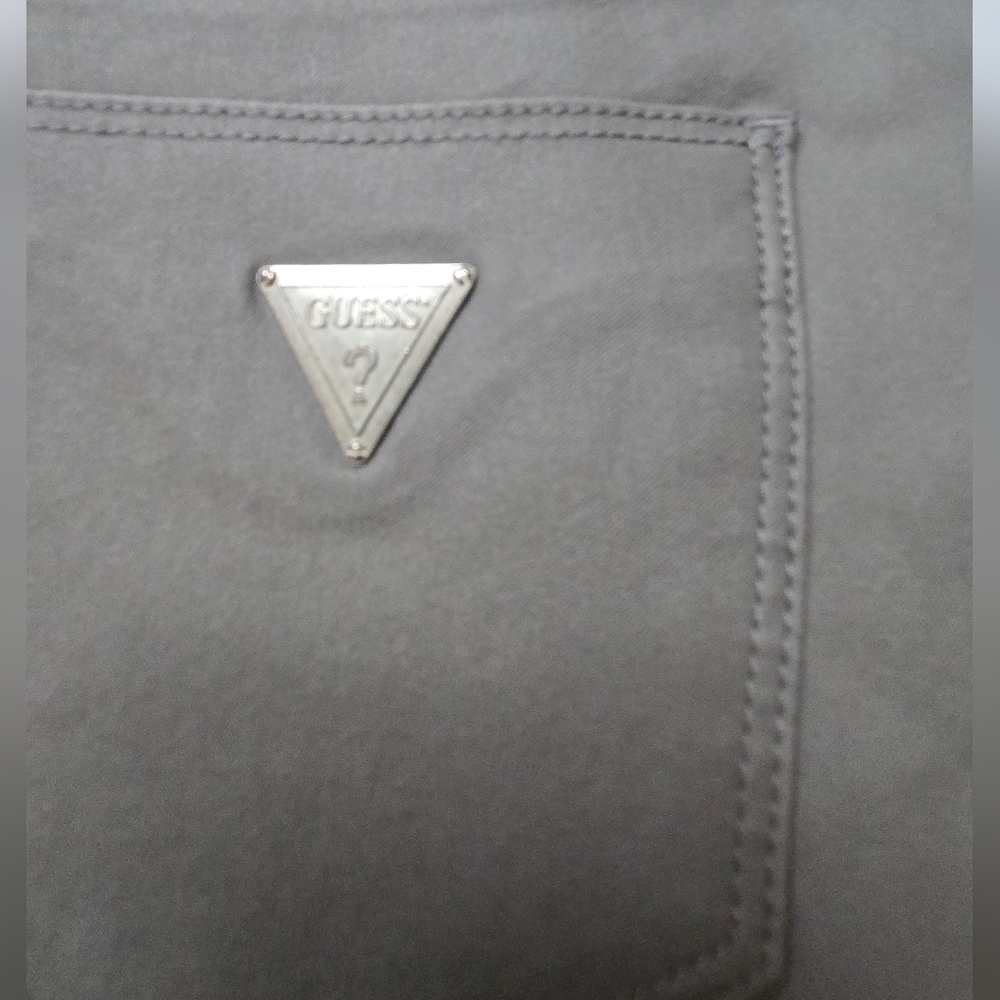 🌟Guess Y2K coated Grey Jeans Pants - Picture 2 of 5